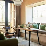 Romantic Nature Escape Semesterbostad *
