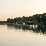 Romantic Nature Escape Semesterbostad