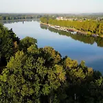 Romantic Nature Escape Antoing