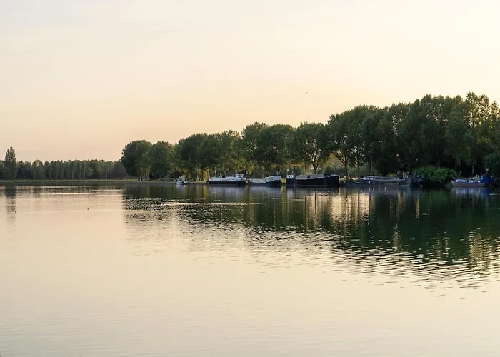 Romantic Nature Escape Ferienhaus