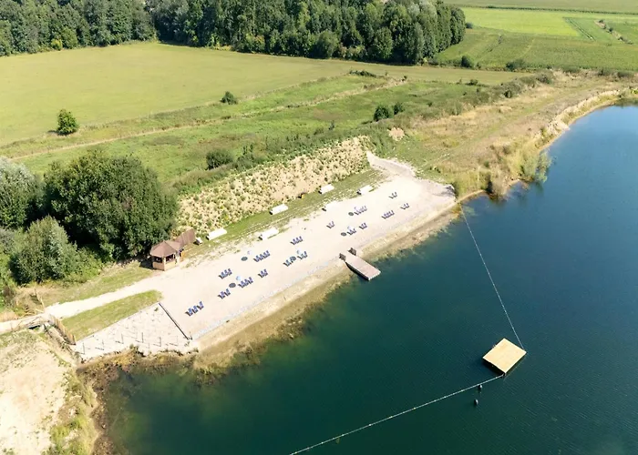 Romantic Nature Escape *